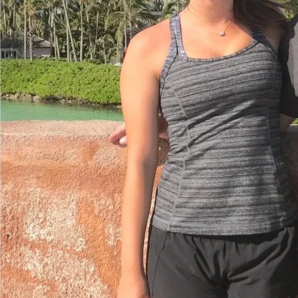under armour workout tank - Picture 7 of 7